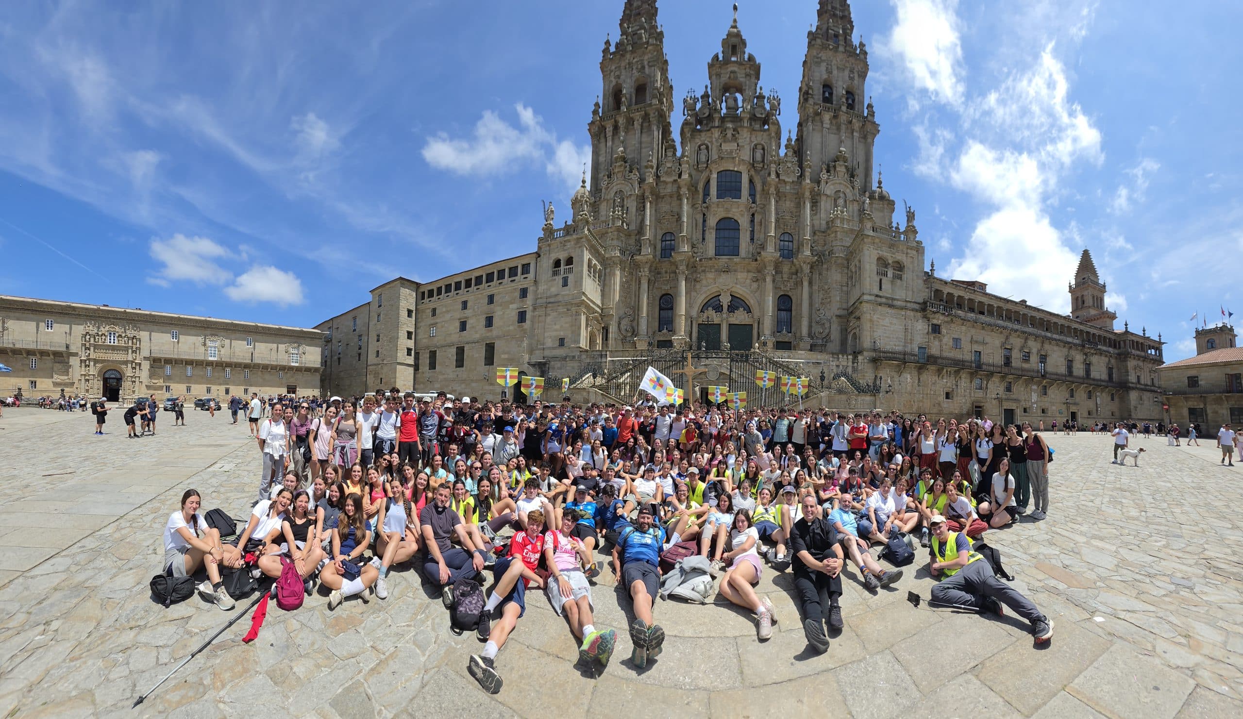 grupo-estudiantes-catedral